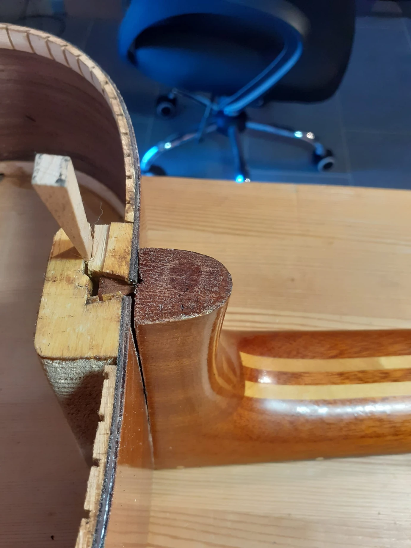 Rudolf Stark Konzertgitarre Restaurierung – Detailansicht 21 – Gitarrenreparatur Heier Guitars bei Dresden und Meißen